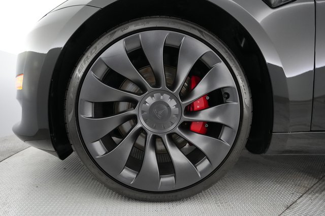 2023 Tesla Model 3 — photo 15 of 21