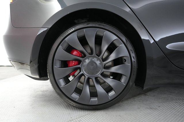 2023 Tesla Model 3 — photo 17 of 21