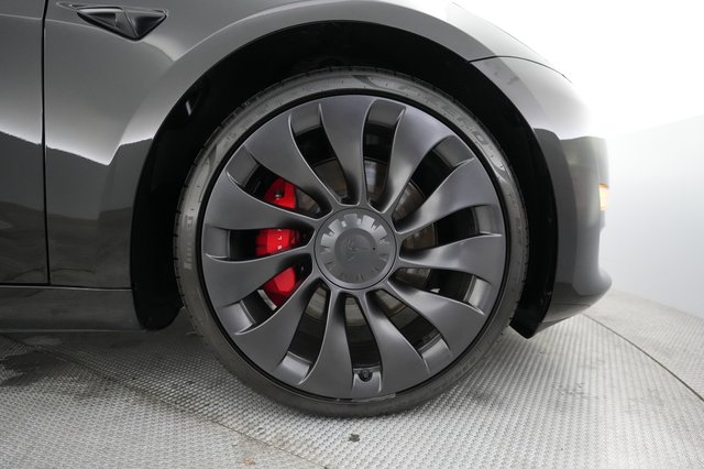2023 Tesla Model 3 — photo 7 of 21