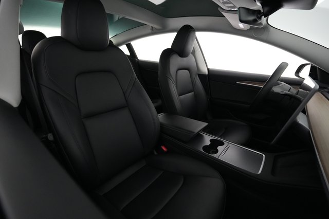 2023 Tesla Model 3 — photo 18 of 21