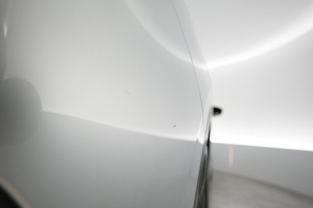2021 Volkswagen ID.4 — photo 23 of 25