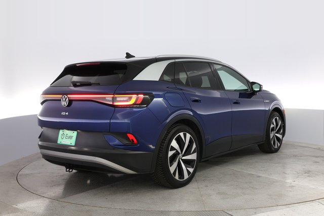 2021 Volkswagen ID.4 — photo 2 of 20