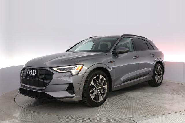 2021 Audi e-tron — VIN WA1LAAGE1MB011661