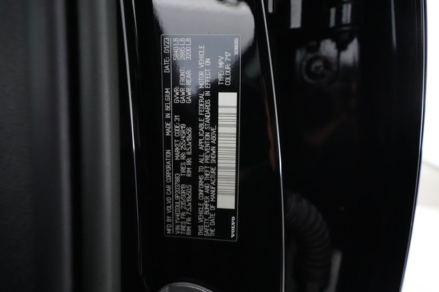 2023 Volvo XC40 Recharge — photo 22 of 22