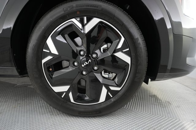 2024 Kia Niro EV — photo 7 of 23
