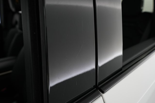 2023 Rivian R1T — photo 24 of 26