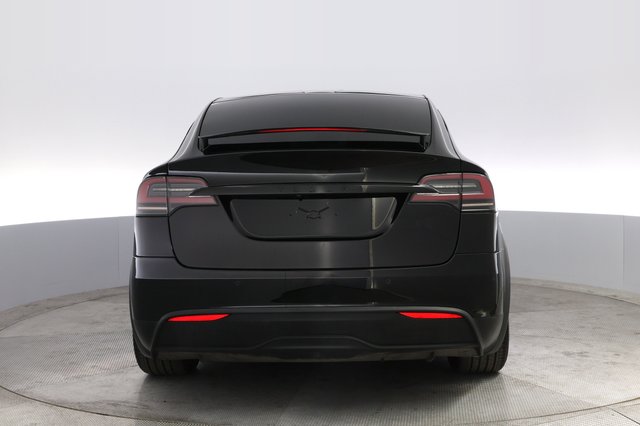 2023 Tesla Model X — photo 12 of 19