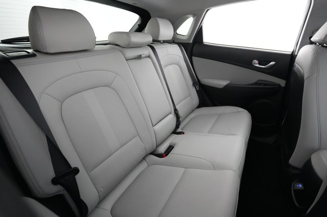 2023 Hyundai Kona — photo 4 of 21
