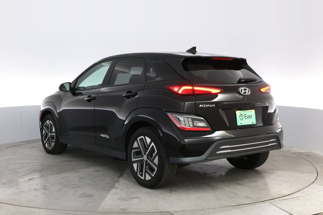 2023 Hyundai Kona — photo 13 of 21