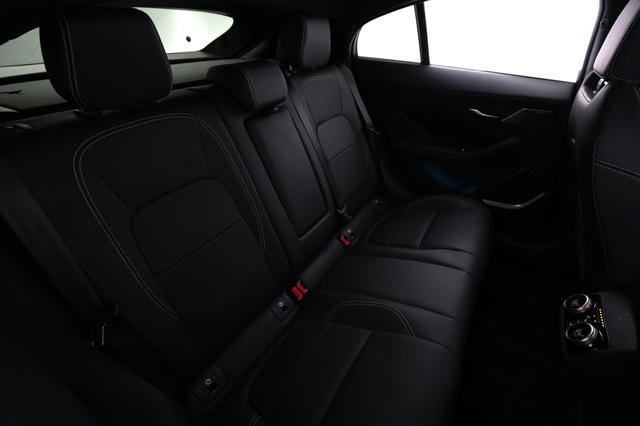2020 Jaguar I-Pace — photo 4 of 23
