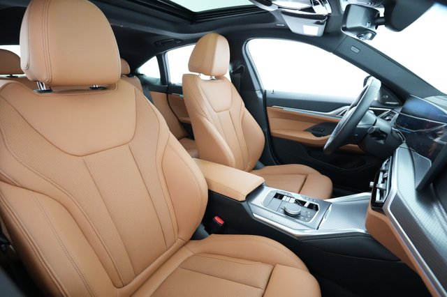 2024 BMW i4 — photo 19 of 21