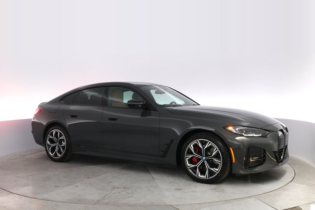 2024 BMW i4 — photo 11 of 21