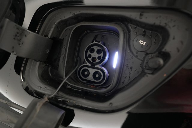 2022 Polestar 2 — photo 8 of 22