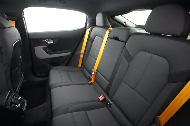 2022 Polestar 2 — photo 19 of 22