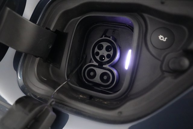 2022 Polestar 2 — photo 8 of 25