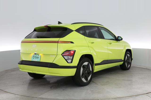 2025 Hyundai Kona Electric — photo 2 of 19
