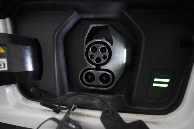 2024 Kia Niro EV — photo 8 of 23