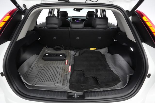 2024 Kia Niro EV — photo 6 of 23