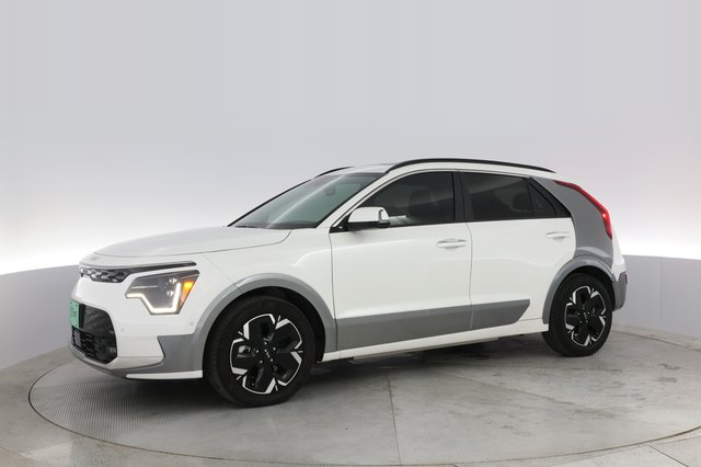 2024 Kia Niro EV — photo 14 of 23