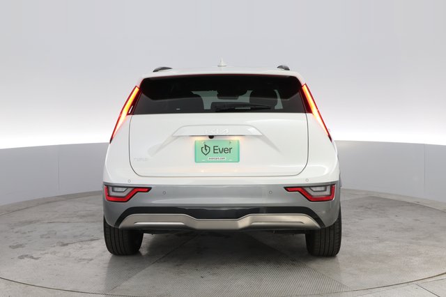 2024 Kia Niro EV — photo 12 of 23