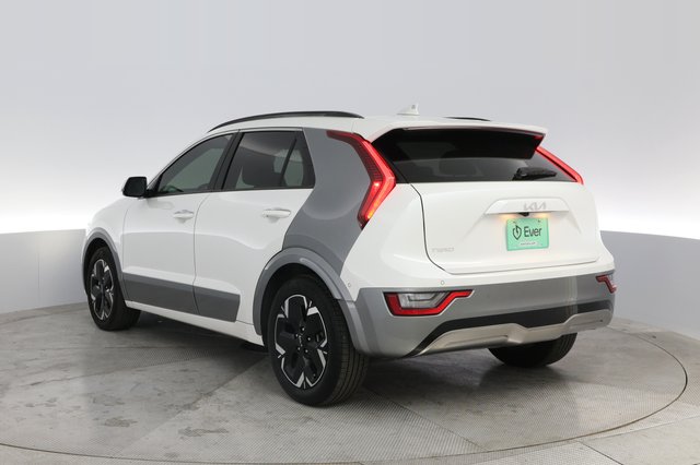 2024 Kia Niro EV — photo 13 of 23