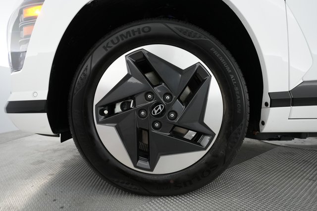 2024 Hyundai Kona — photo 15 of 21