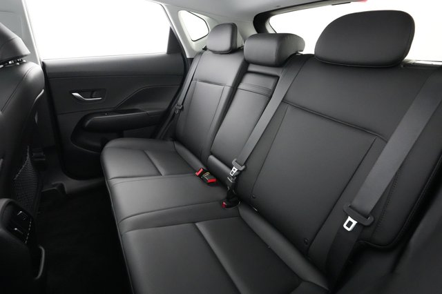2024 Hyundai Kona — photo 18 of 21