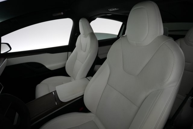 2022 Tesla Model X — photo 3 of 24