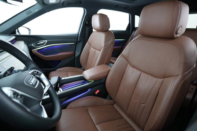 2021 Audi e-tron — photo 3 of 23