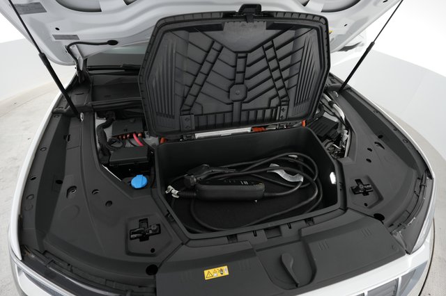2021 Audi e-tron — photo 21 of 23