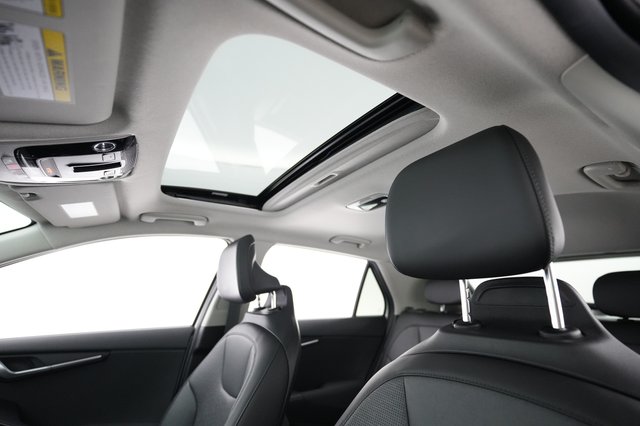 2023 Kia Niro EV — photo 20 of 23