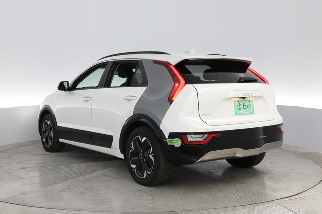 2023 Kia Niro EV — photo 13 of 23