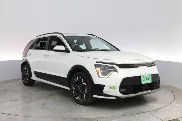 2023 Kia Niro EV — photo 10 of 23