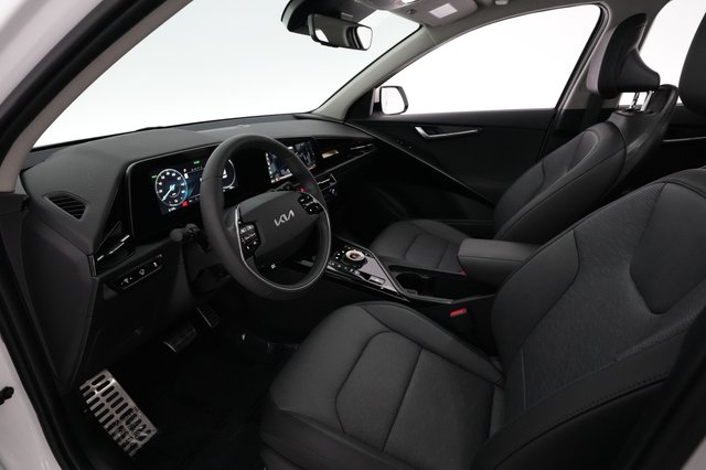 2023 Kia Niro EV — photo 3 of 25