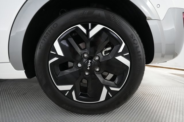 2023 Kia Niro EV — photo 16 of 25