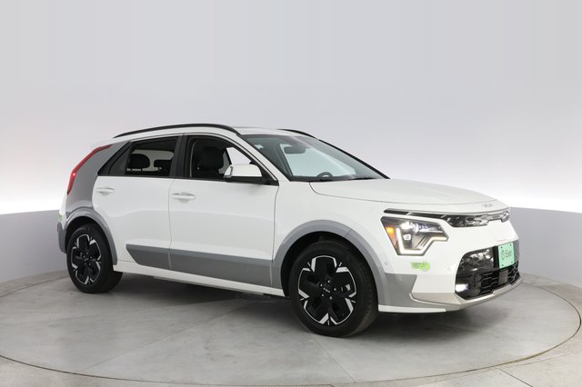 2023 Kia Niro EV — photo 11 of 30