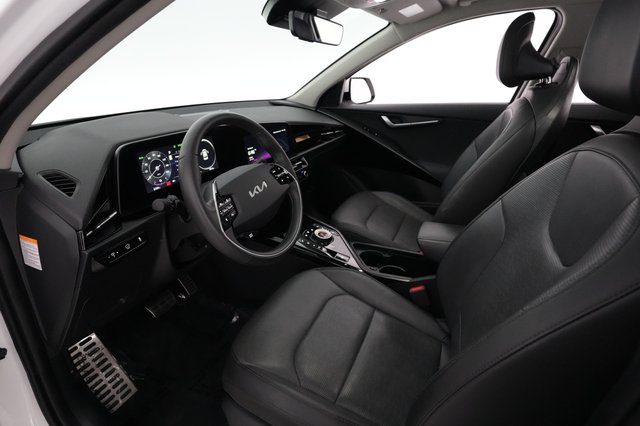 2023 Kia Niro EV — photo 3 of 30