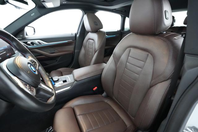 2022 BMW i4 — photo 3 of 22