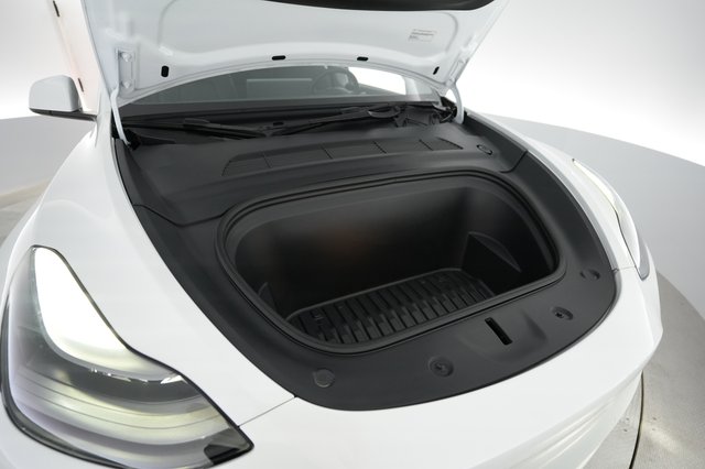 2022 Tesla Model Y — photo 20 of 23