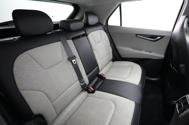 2023 Kia Niro EV — photo 4 of 24