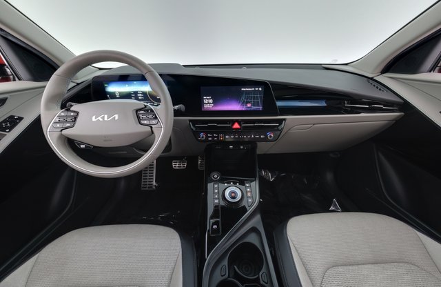 2023 Kia Niro EV — photo 21 of 24