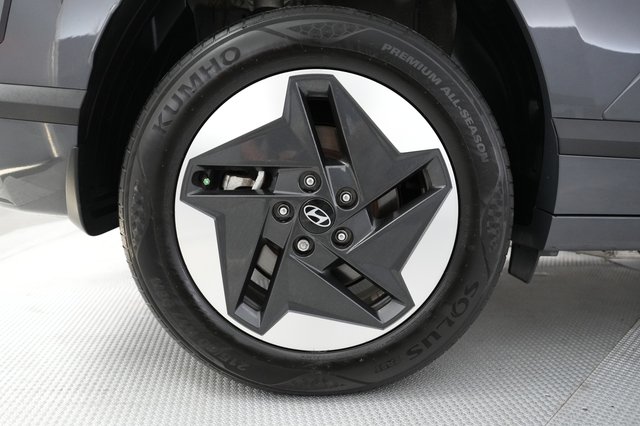 2024 Hyundai Kona — photo 17 of 21