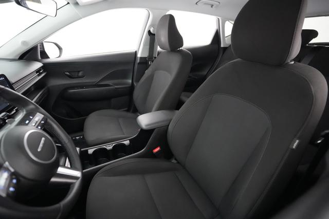 2024 Hyundai Kona — photo 3 of 21