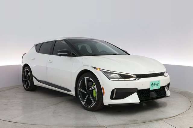 2023 Kia EV6 — photo 10 of 22