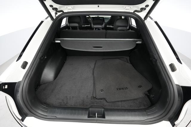 2023 Kia EV6 — photo 6 of 22