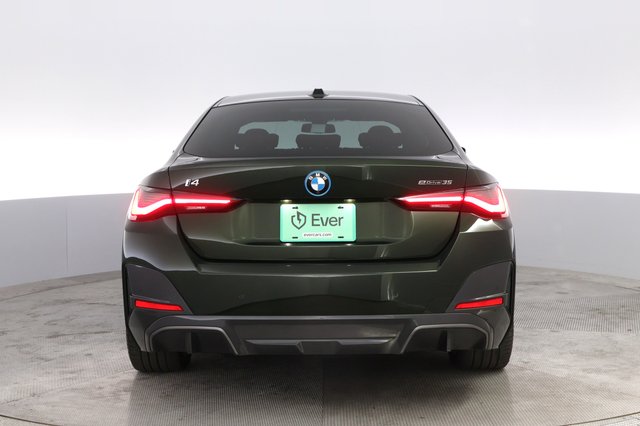 2024 BMW i4 — photo 12 of 21