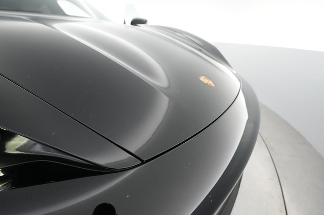 2021 Porsche Taycan — photo 23 of 26