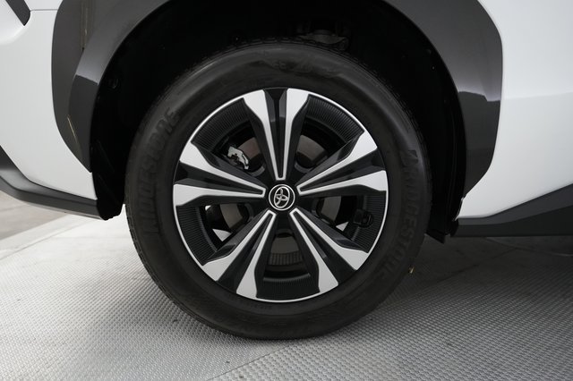 2023 Toyota bZ4X — photo 17 of 22