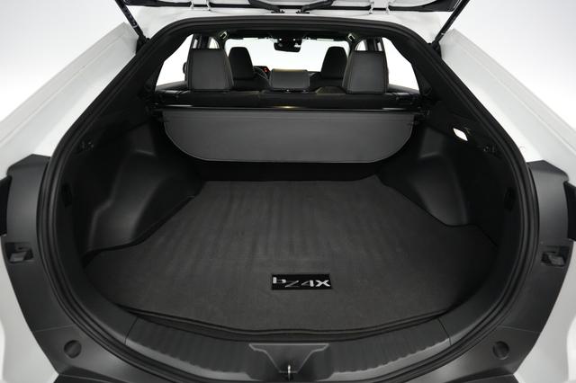 2023 Toyota bZ4X — photo 6 of 22