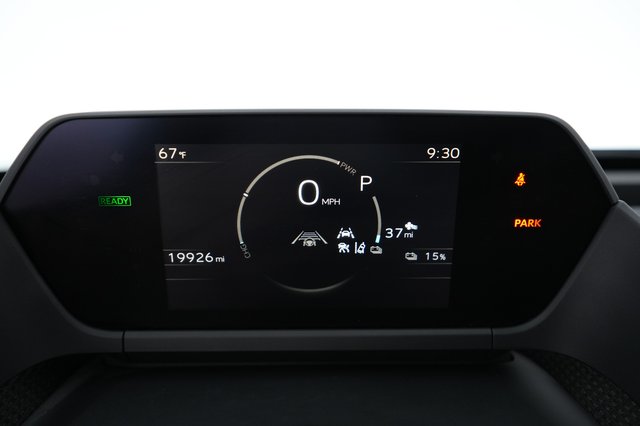 2023 Toyota bZ4X — photo 5 of 22